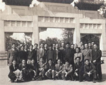 1946年—1949年，北京大学农学院师生合影